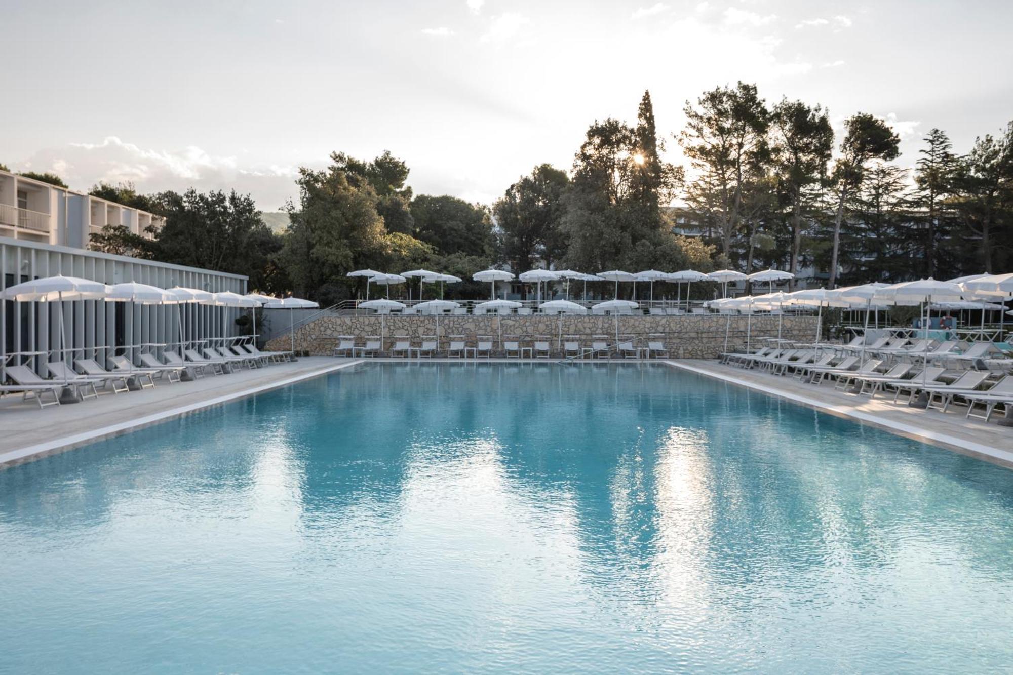 Falkensteiner Hotel Park Punat Exterior photo
